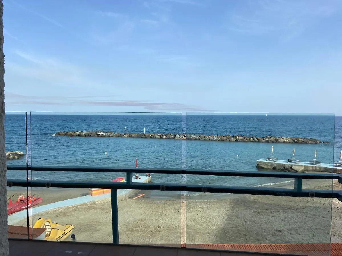 Villa Rita Sea Front View Sanremo - Parcheggio Gratuito In Struttura Гостевой дом