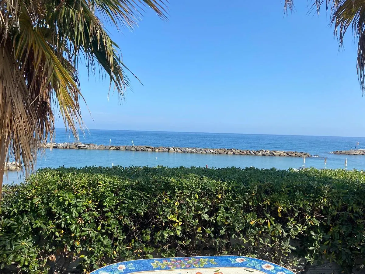 Villa Rita Boutique Hotel - MyplaceSan Remo Italie